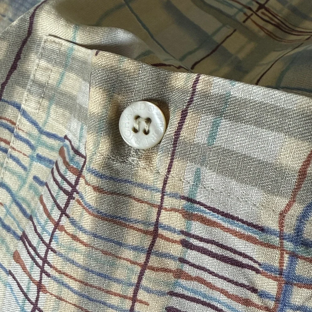 Men’s Tori Richard 100% silk button down shirt in casual loose earth tones plaid - Picture 3 of 6